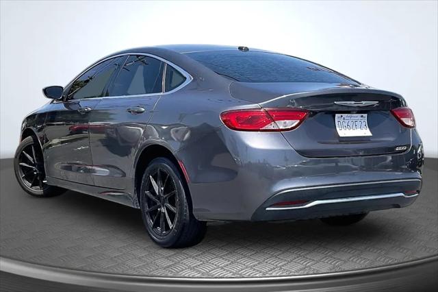 2016 Chrysler 200 Limited