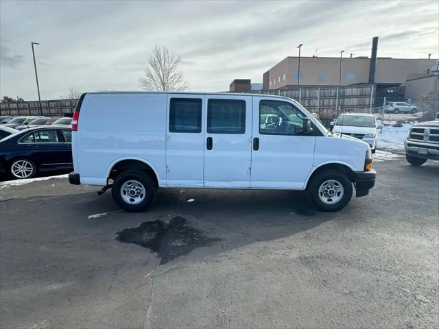 2021 GMC Savana Cargo RWD 2500 Regular Wheelbase Work Van
