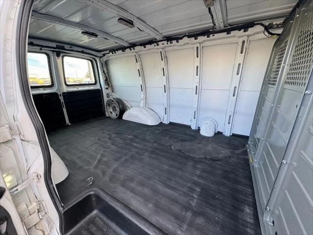 2021 GMC Savana Cargo RWD 2500 Regular Wheelbase Work Van