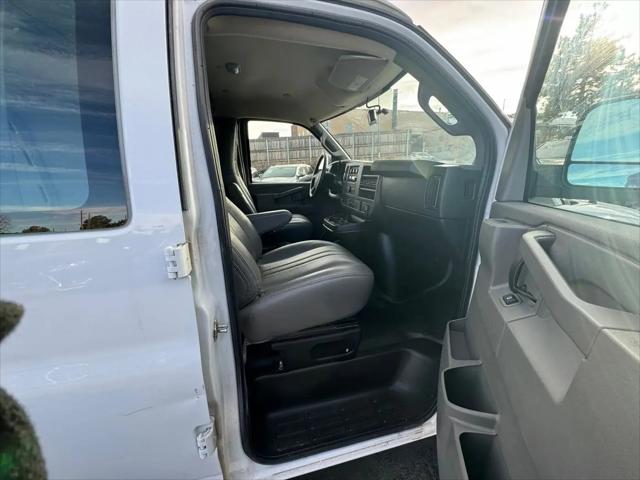 2021 GMC Savana Cargo RWD 2500 Regular Wheelbase Work Van