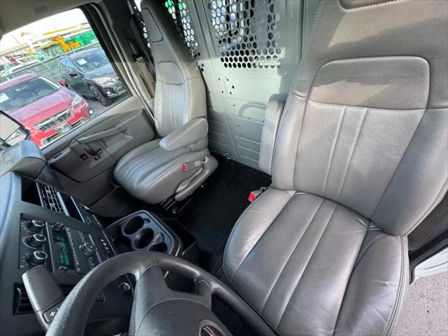 2021 GMC Savana Cargo RWD 2500 Regular Wheelbase Work Van