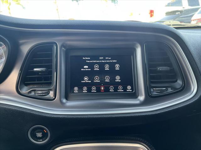 2019 Dodge Challenger SXT