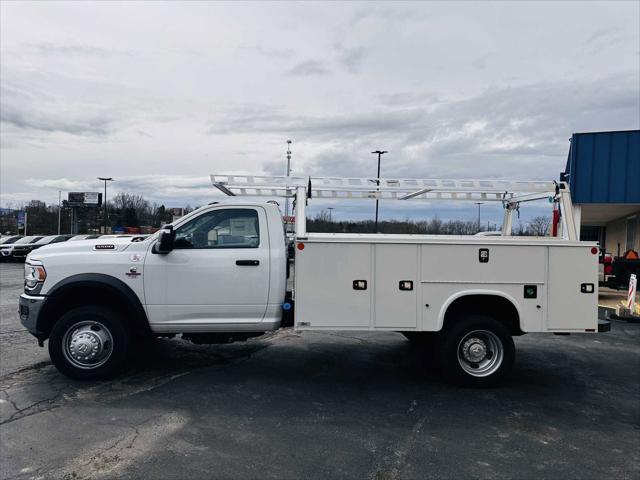 2024 RAM Ram 5500 Chassis Cab RAM 5500 TRADESMAN CHASSIS REGULAR CAB 4X4 84 CA