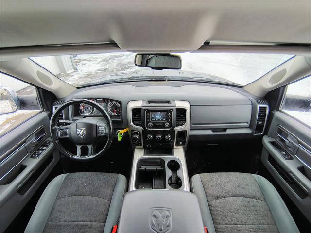 2016 RAM 1500 SLT 2016 RAM 1500 SLT