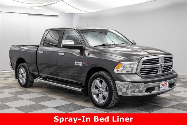 2016 RAM 1500 SLT