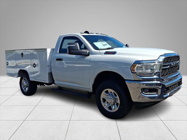 2024 RAM Ram 3500 Chassis Cab RAM 3500 TRADESMAN CHASSIS REGULAR CAB 4X4 60 CA 2024 RAM Ram 3500 Chassis Cab RAM 3500 TRADESMAN CHASSIS REGULAR CAB 4X4 60 CA
