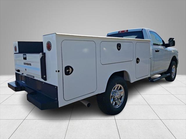2024 Ram 3500 Chassis Cab Tradesman/SLT