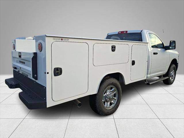 2024 Ram 3500 Chassis Cab Tradesman/SLT