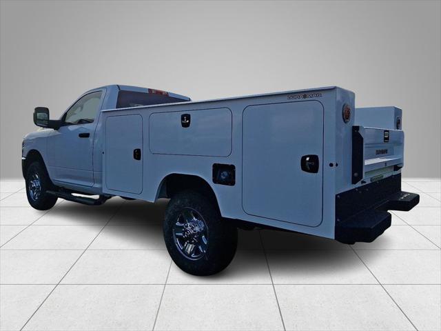 2024 Ram 3500 Chassis Cab Tradesman/SLT