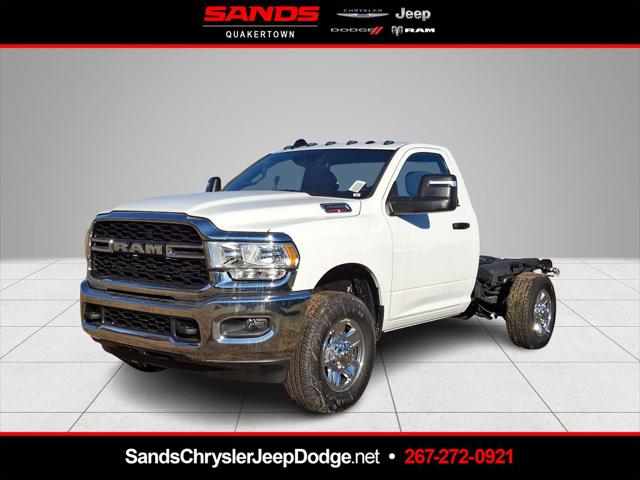 2024 RAM Ram 3500 Chassis Cab RAM 3500 TRADESMAN CHASSIS REGULAR CAB 4X4 60 CA