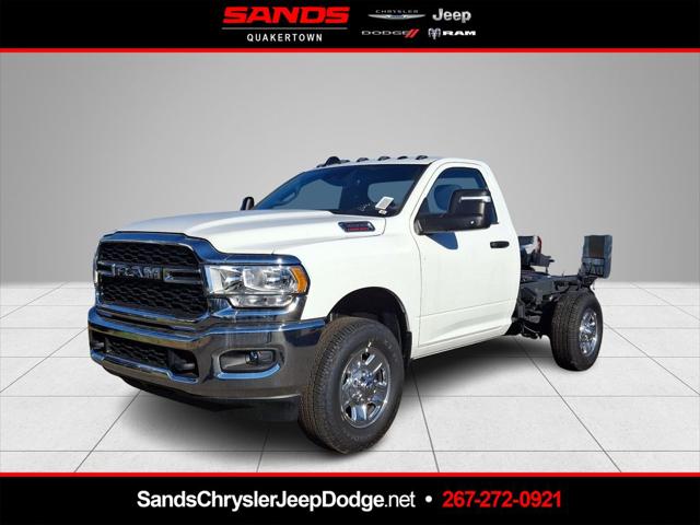 2024 RAM Ram 3500 Chassis Cab RAM 3500 TRADESMAN CHASSIS REGULAR CAB 4X4 60 CA