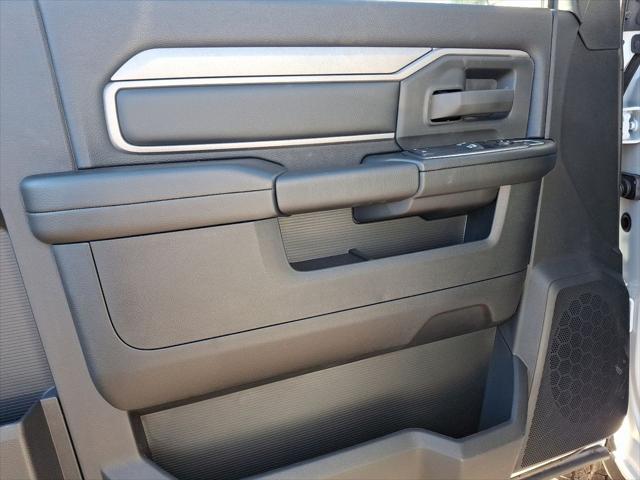 2024 Ram 3500 Chassis Cab Tradesman/SLT