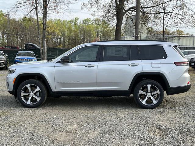 2024 Jeep Grand Cherokee GRAND CHEROKEE L LIMITED 4X4