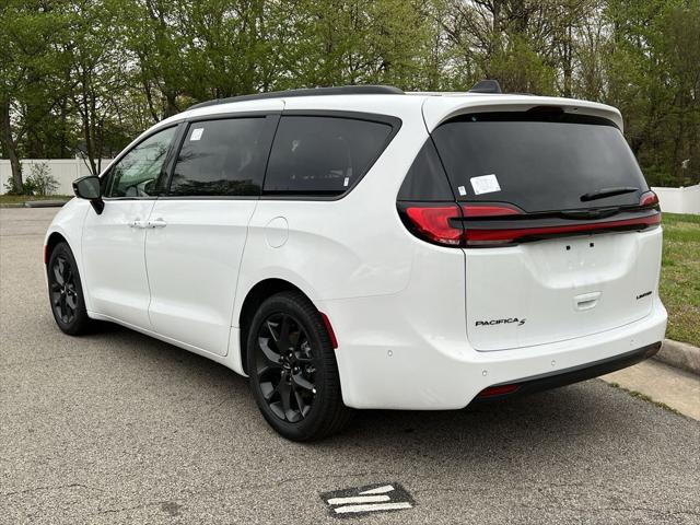 2024 Chrysler Pacifica PACIFICA LIMITED