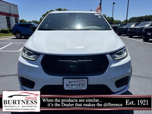 2024 Chrysler Pacifica PACIFICA LIMITED