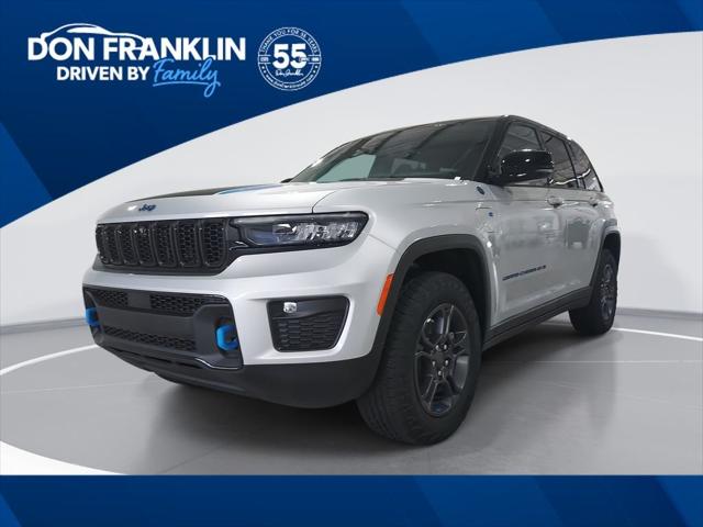 2024 Jeep Grand Cherokee 4xe GRAND CHEROKEE TRAILHAWK 4xe 2024 Jeep Grand Cherokee 4xe GRAND CHEROKEE TRAILHAWK 4xe