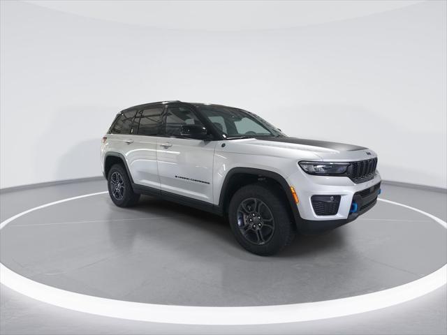 2024 Jeep Grand Cherokee 4xe GRAND CHEROKEE TRAILHAWK 4xe 2024 Jeep Grand Cherokee 4xe GRAND CHEROKEE TRAILHAWK 4xe