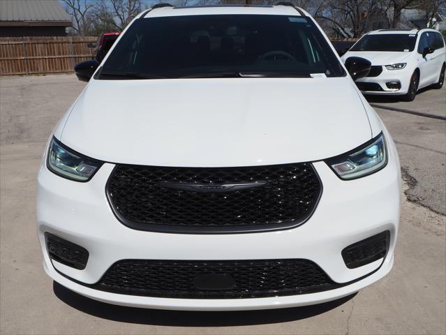2024 Chrysler Pacifica PACIFICA LIMITED