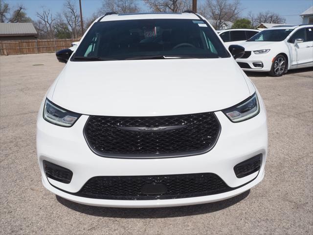 2024 Chrysler Pacifica PACIFICA LIMITED