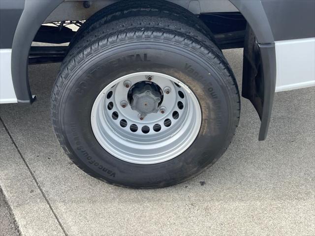 2017 Freightliner Sprinter Standard Roof V6