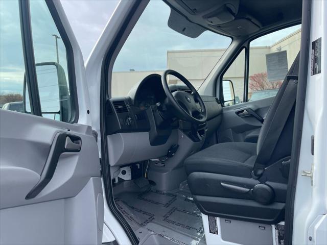 2017 Freightliner Sprinter Standard Roof V6
