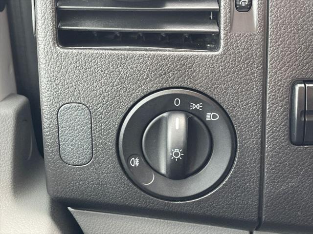 2017 Freightliner Sprinter Standard Roof V6