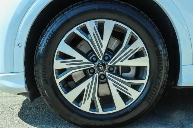 2023 Audi e-tron Premium Plus 40 RWD