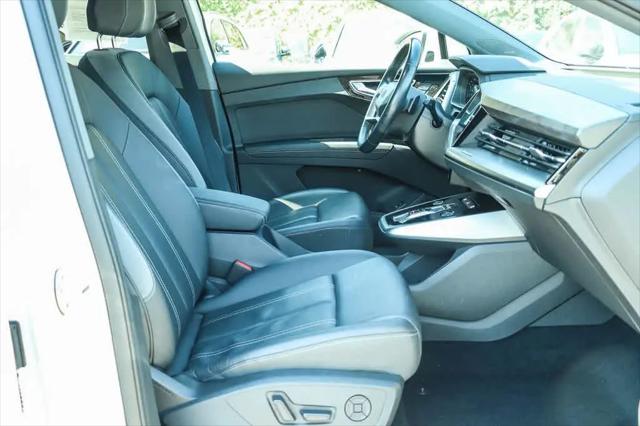 2023 Audi e-tron Premium Plus 40 RWD