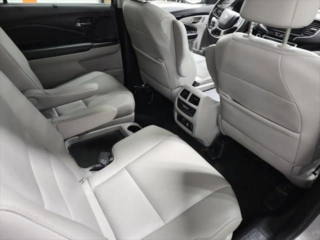 2021 Honda Pilot AWD Touring 7 Passenger