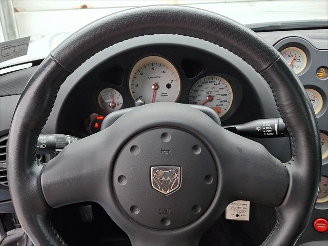 2004 Dodge Viper SRT10