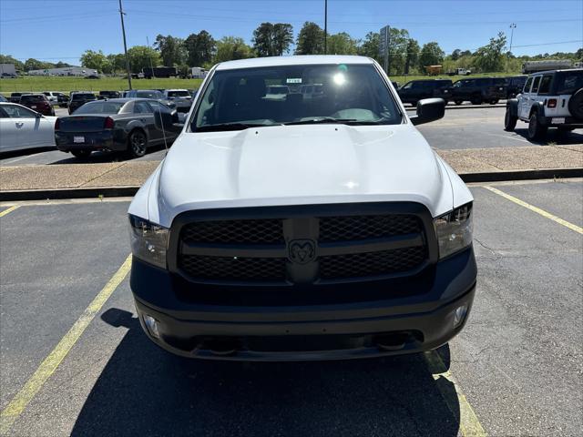 2024 RAM Ram 1500 Classic RAM 1500 CLASSIC TRADESMAN CREW CAB 4X4 57 BOX