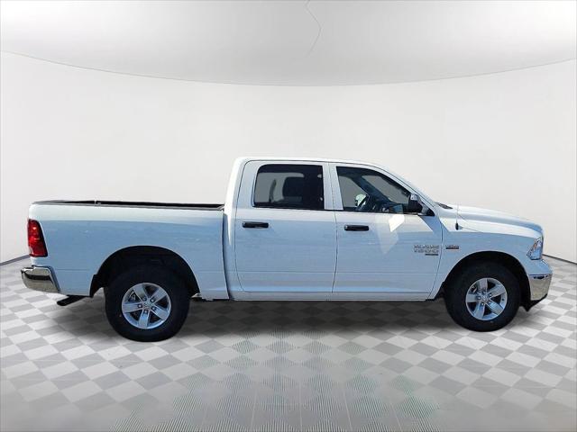 2024 RAM Ram 1500 Classic RAM 1500 CLASSIC TRADESMAN CREW CAB 4X4 57 BOX