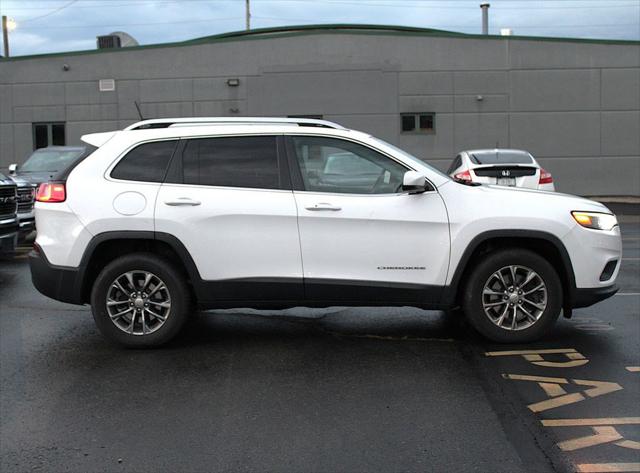 2020 Jeep Cherokee Latitude Plus 4x4 2020 Jeep Cherokee Latitude Plus 4x4