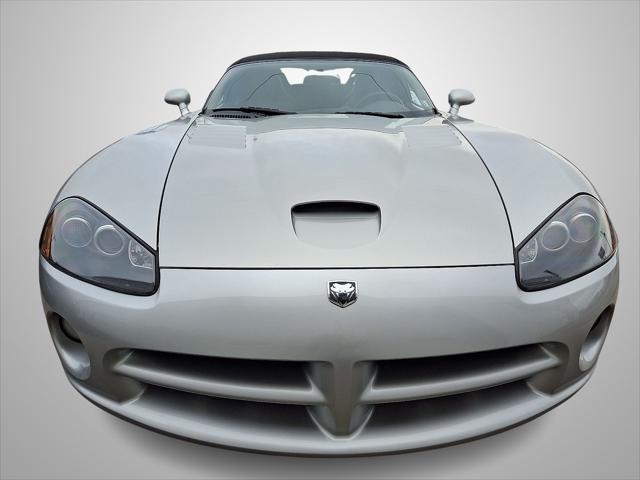 2004 Dodge Viper SRT10 2004 Dodge Viper SRT10