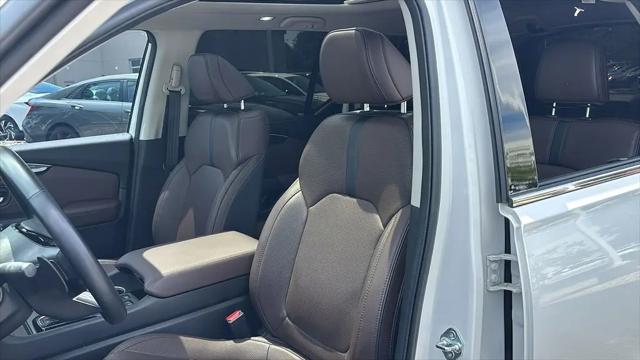2023 Honda Pilot AWD Elite