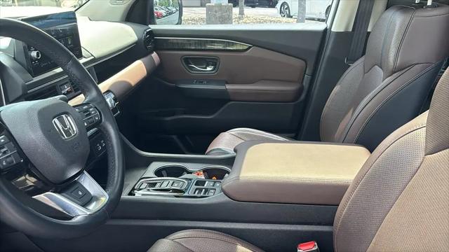 2023 Honda Pilot AWD Elite