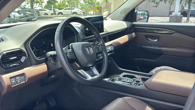 2023 Honda Pilot AWD Elite