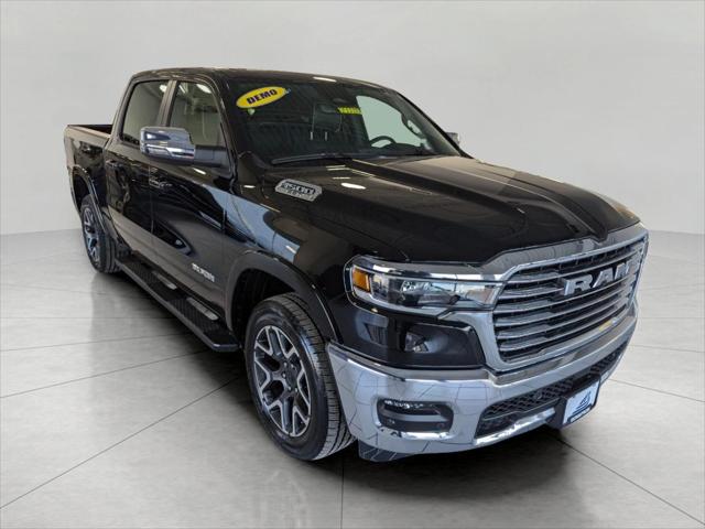 2025 RAM Ram 1500 RAM 1500 LARAMIE CREW CAB 4X4 57 BOX