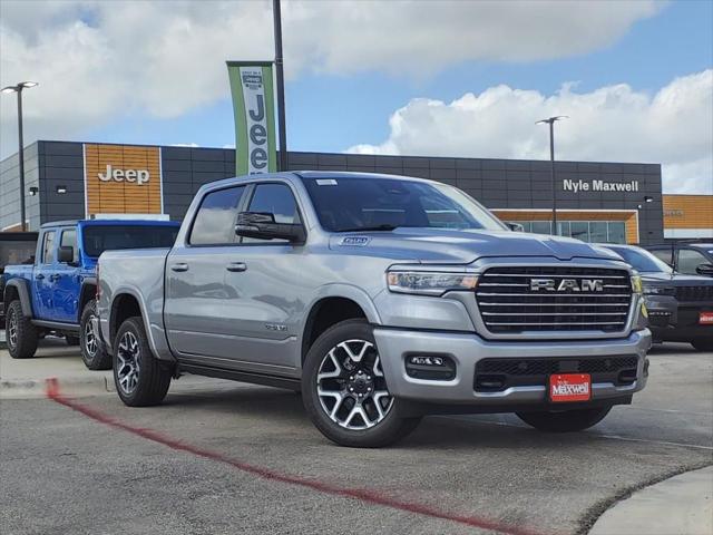 2025 RAM Ram 1500 RAM 1500 LARAMIE CREW CAB 4X4 57 BOX