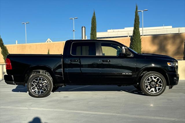 2025 RAM Ram 1500 RAM 1500 LARAMIE CREW CAB 4X4 57 BOX
