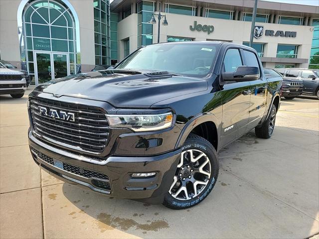 2025 RAM Ram 1500 RAM 1500 LARAMIE CREW CAB 4X4 57 BOX