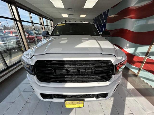 2022 RAM 3500 Limited Crew Cab 4x4 64 Box