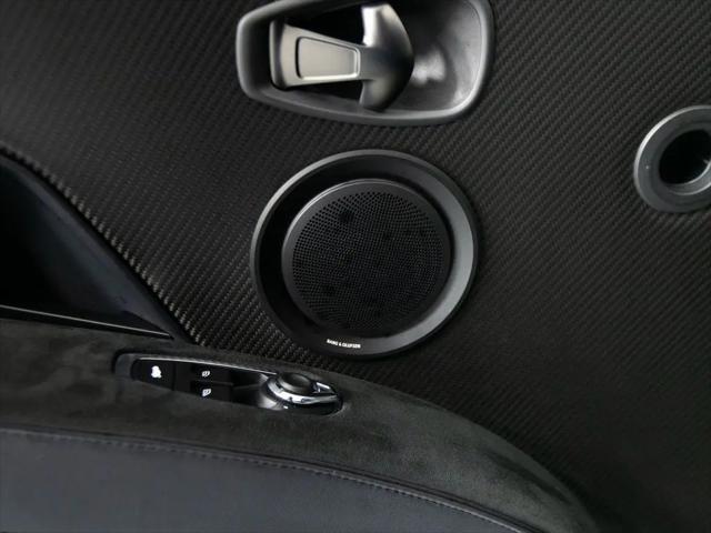 2022 Aston Martin DBS Superleggera