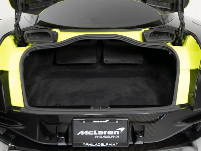 2022 Aston Martin DBS Superleggera