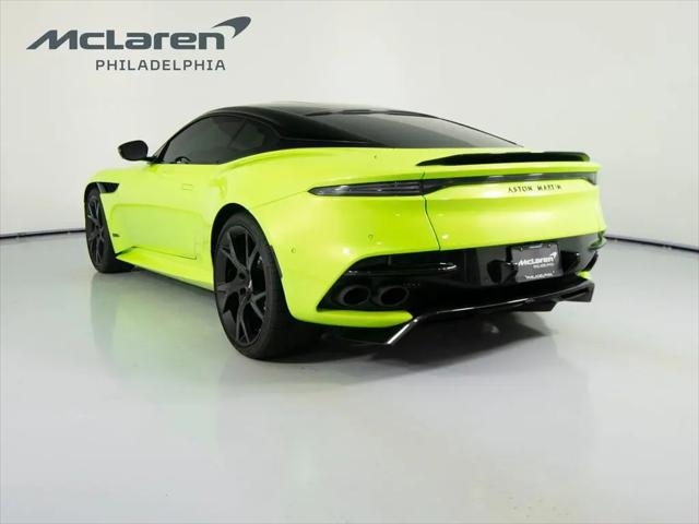 2022 Aston Martin DBS Superleggera