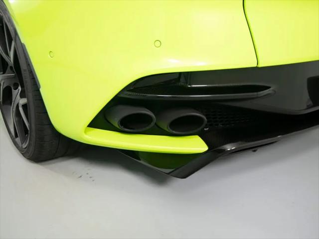 2022 Aston Martin DBS Superleggera
