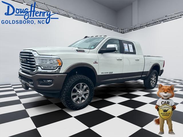 2022 RAM 3500 Limited Longhorn Mega Cab 4x4 64 Box