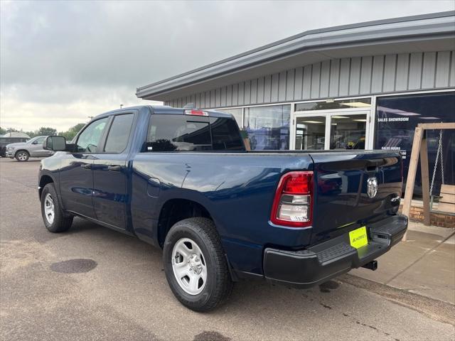 2024 RAM Ram 1500 RAM 1500 TRADESMAN QUAD CAB 4X4 64 BOX