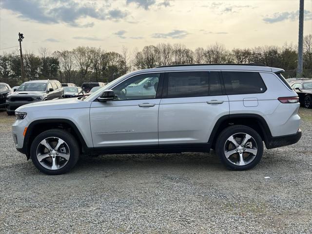 2024 Jeep Grand Cherokee GRAND CHEROKEE L LIMITED 4X4