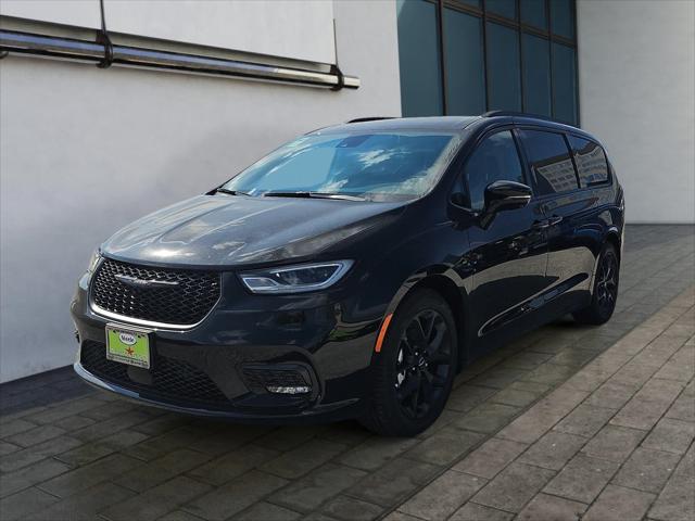 2024 Chrysler Pacifica PACIFICA LIMITED